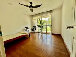 Melville Park (D18), Condominium #575374981